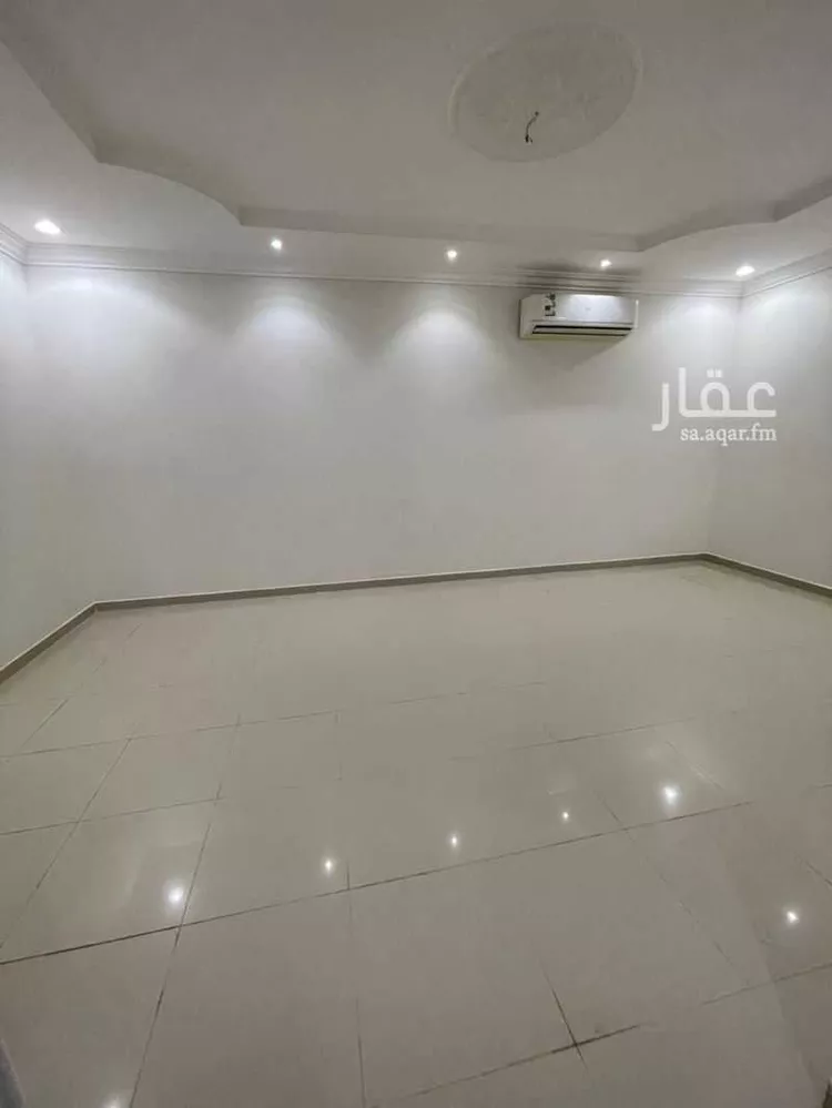 شقة للإيجار في شارع عمر بن عبدلطيف ، حي الرمال ، الرياض ، منطقة الرياض صورة 4