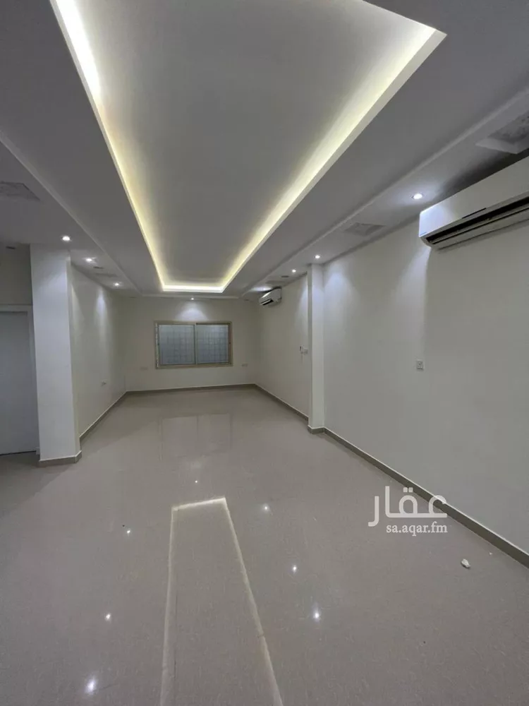 فيلا للبيع في شارع خليل بن الجبرتي, حي القيروان, مدينة الرياض, منطقة الرياض صورة 2