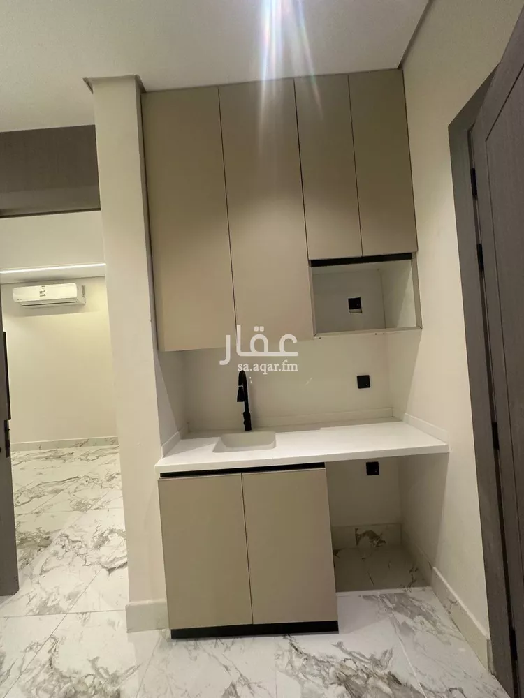 شقة للإيجار في شارع النعيرية, حي الحمراء, مدينة الخبر, المنطقة الشرقية صورة 2