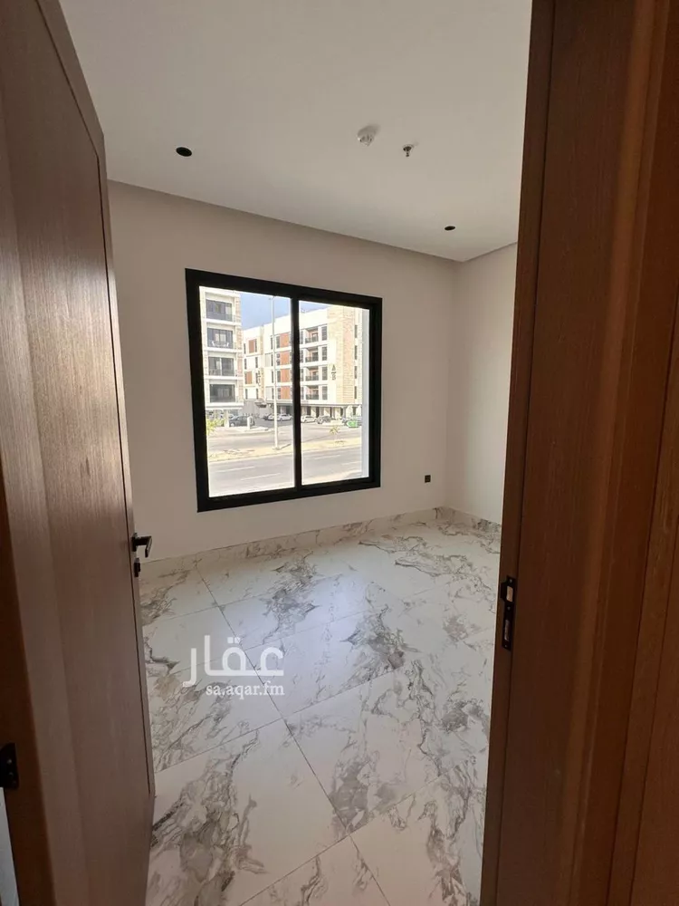 شقة للبيع في شارع النعيرية, حي الحمراء, مدينة الخبر, المنطقة الشرقية صورة 3