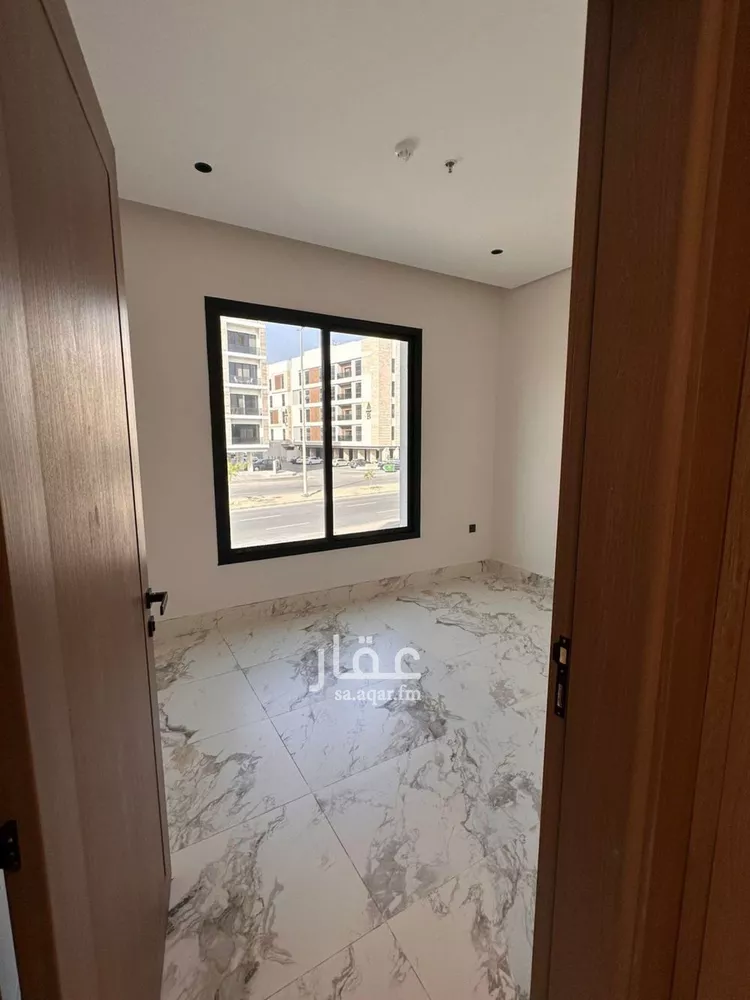 شقة للبيع في شارع النعيرية, حي الحمراء, مدينة الخبر, المنطقة الشرقية صورة 3