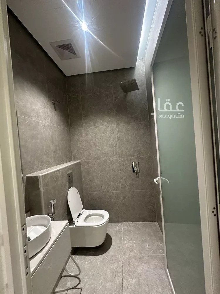 شقة للإيجار في شارع النعيرية, حي الحمراء, مدينة الخبر, المنطقة الشرقية صورة 5