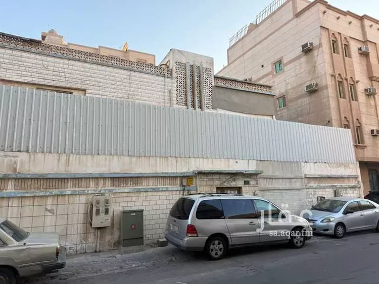 عمارة للبيع في شارع المقداد بن الاسود, حي العمامرة, مدينة الدمام, المنطقة الشرقية