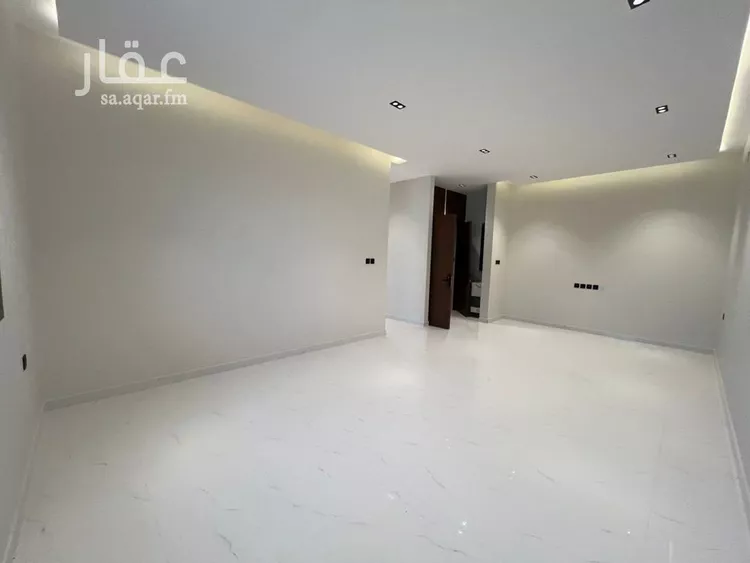 عمارة للبيع في شارع أبي عروة, حي المهدية, مدينة الرياض, منطقة الرياض 18