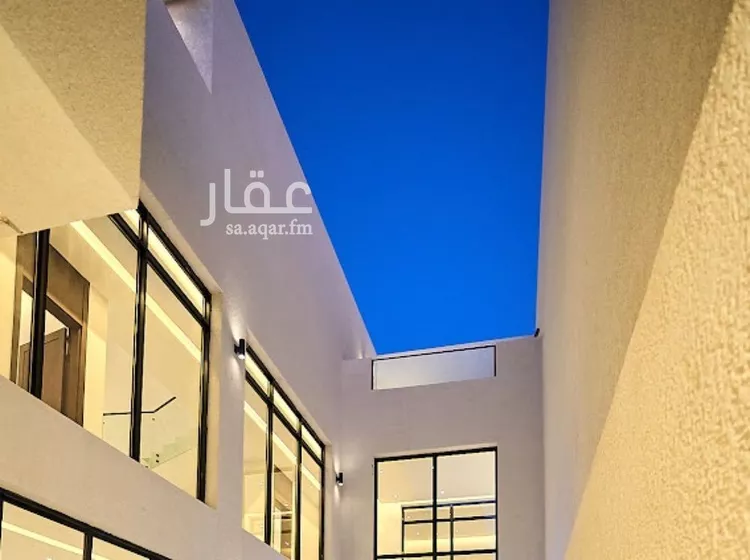 فيلا للبيع في شارع علي بن بسطام, حي المهدية, مدينة الرياض, منطقة الرياض صورة 3