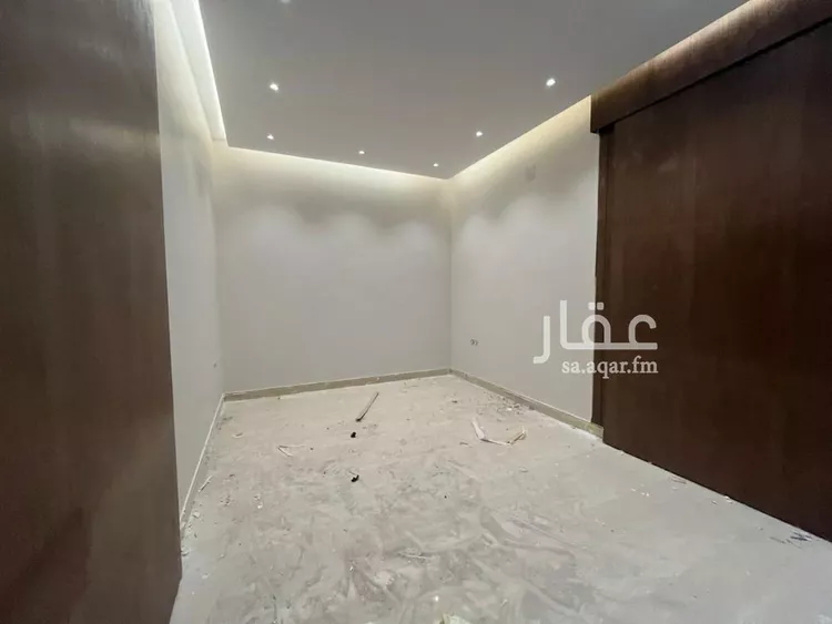 فيلا للبيع في شارع أحمد بن الحسن الأنصاري, حي المهدية, مدينة الرياض, منطقة الرياض صورة 5
