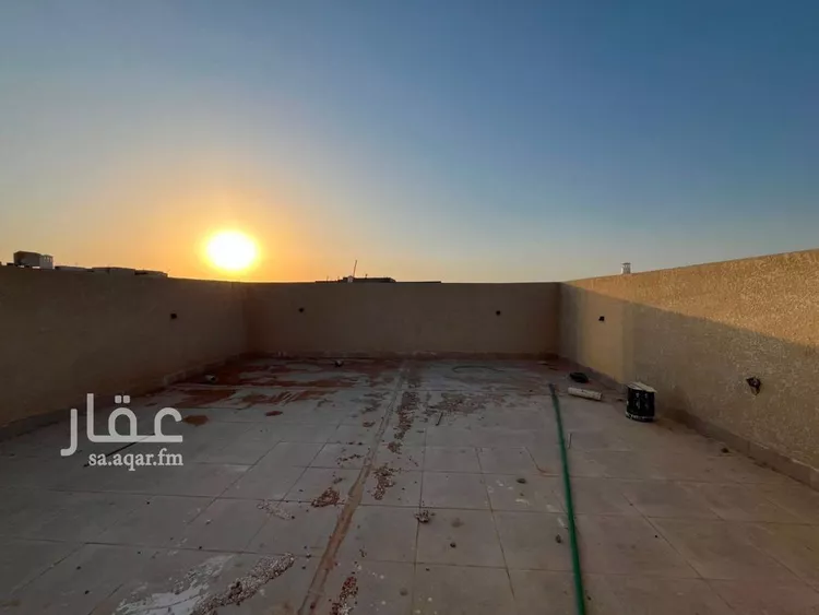 فيلا للبيع في شارع عبداللطيف بن المبارك, حي المهدية, مدينة الرياض, منطقة الرياض 21