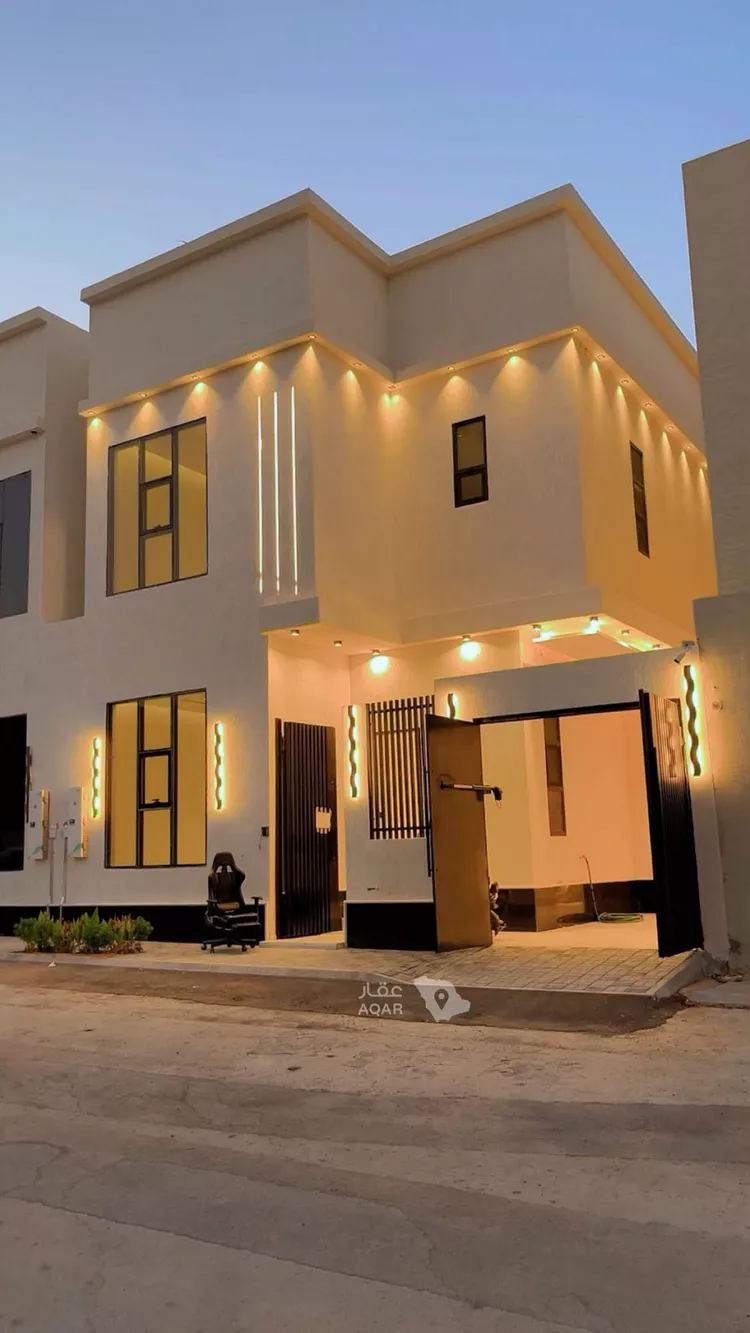 فيلا للبيع في شارع أحمد بن الحسن الأنصاري, حي المهدية, مدينة الرياض, منطقة الرياض 7