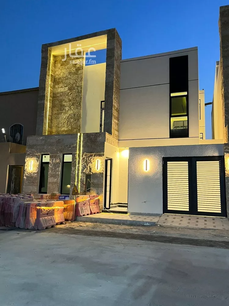 فيلا للبيع في شارع عبدالعزيز بن إسماعيل, حي المهدية, مدينة الرياض, منطقة الرياض
