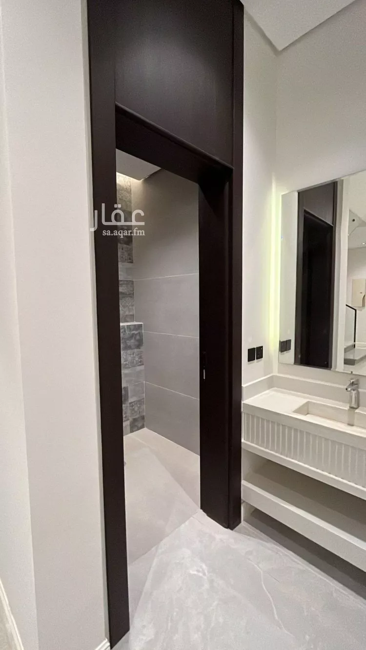 Villa for Sale in Riyadh Al Mahdiyah صورة 4