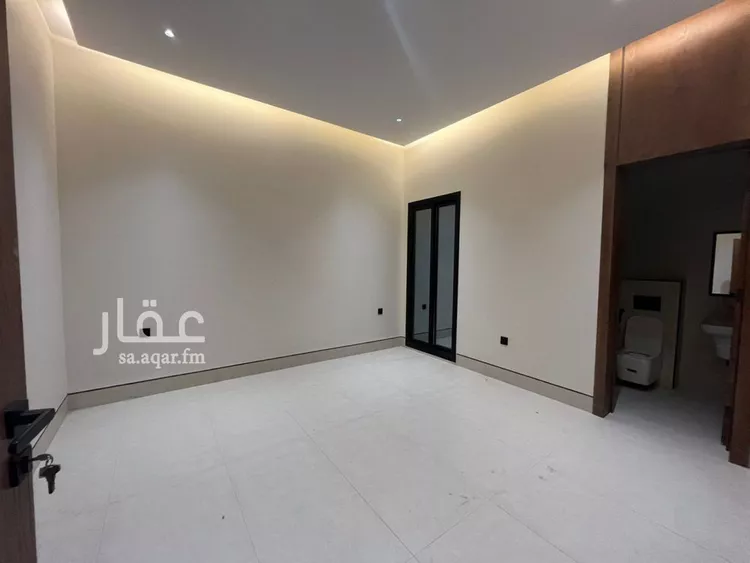 فيلا للبيع في شارع أبي الشيخ الأصبهاني, حي المهدية, مدينة الرياض, منطقة الرياض 25
