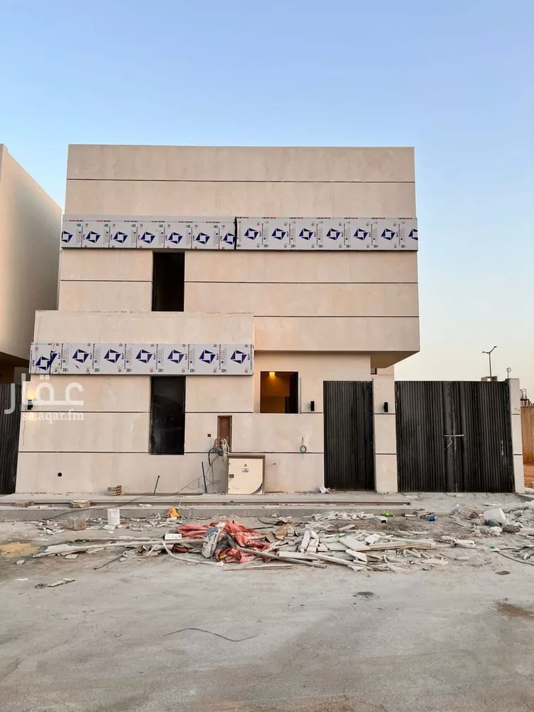 فيلا للبيع في شارع أحمد بن الحسن الأنصاري, حي المهدية, مدينة الرياض, منطقة الرياض