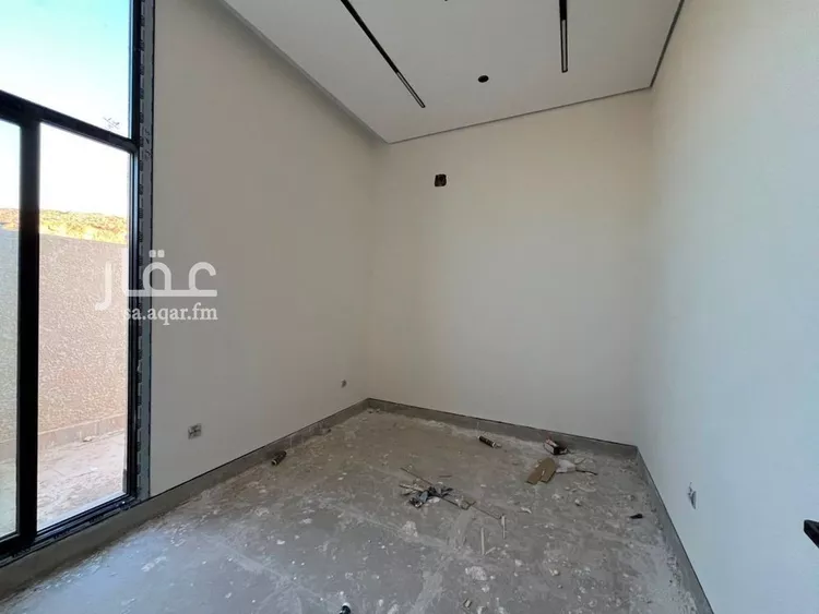 فيلا للبيع في شارع عبداللطيف بن المبارك, حي المهدية, مدينة الرياض, منطقة الرياض 14