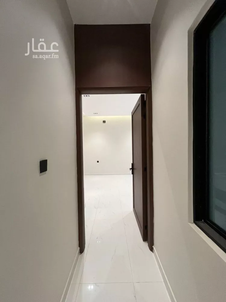 عمارة للبيع في شارع أبي عروة, حي المهدية, مدينة الرياض, منطقة الرياض 9