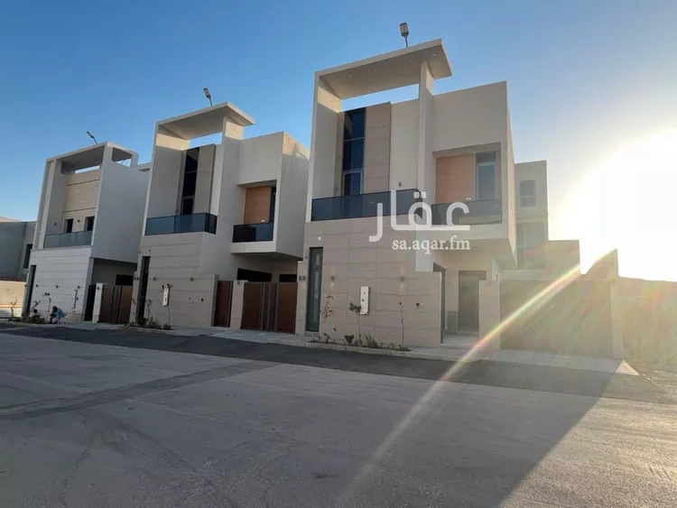 Villa for Sale in Riyadh Al Mahdiyah صورة 4