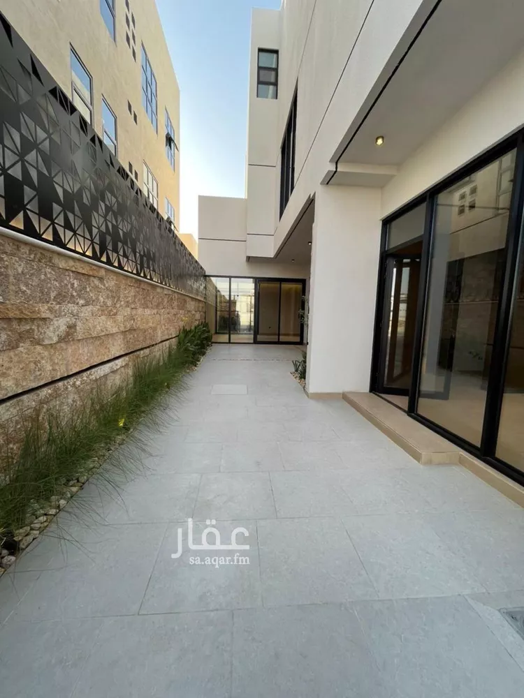فيلا للبيع في شارع وادي الحسنا, حي المهدية, مدينة الرياض, منطقة الرياض صورة 4