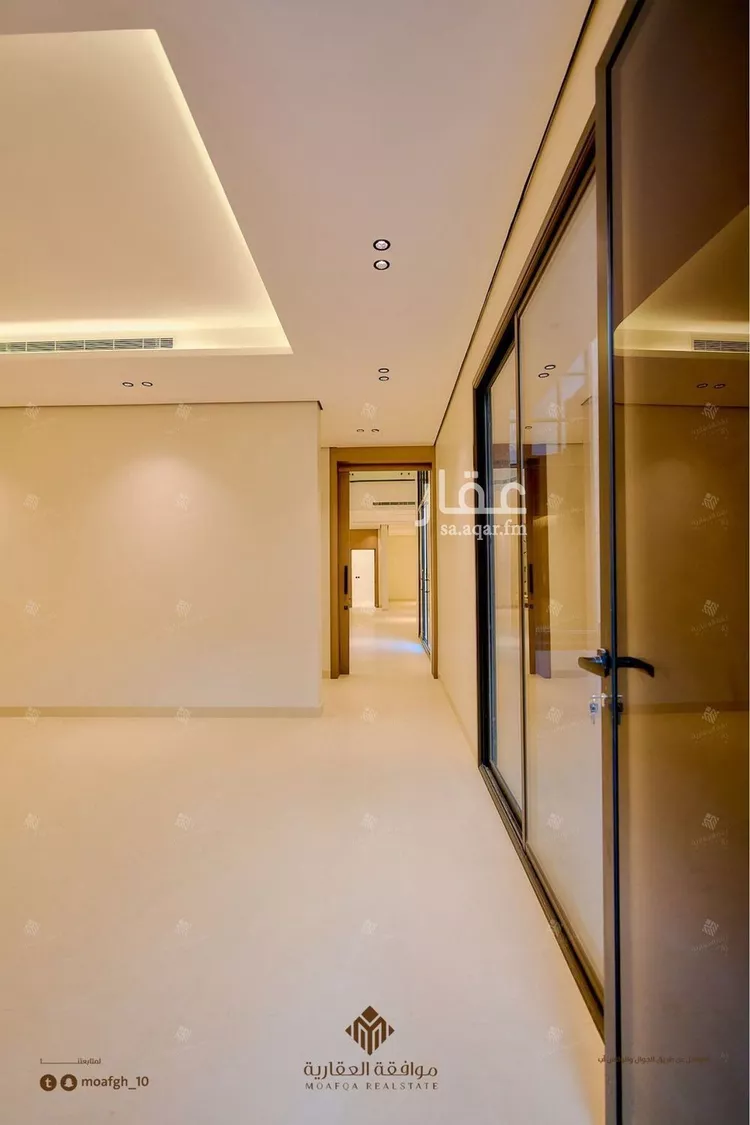 فيلا للبيع في شارع أحمد بن قطرب, حي المهدية, مدينة الرياض, منطقة الرياض صورة 3