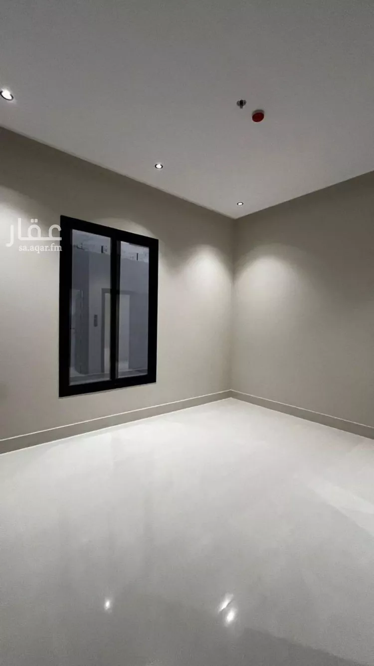 شقة للبيع في شارع أحمد بن الحسن الأنصاري, حي المهدية, مدينة الرياض, منطقة الرياض 12