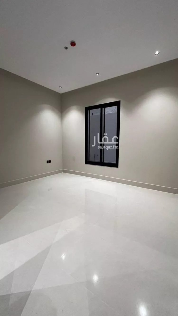 شقة للبيع في شارع أحمد بن الحسن الأنصاري, حي المهدية, مدينة الرياض, منطقة الرياض 19