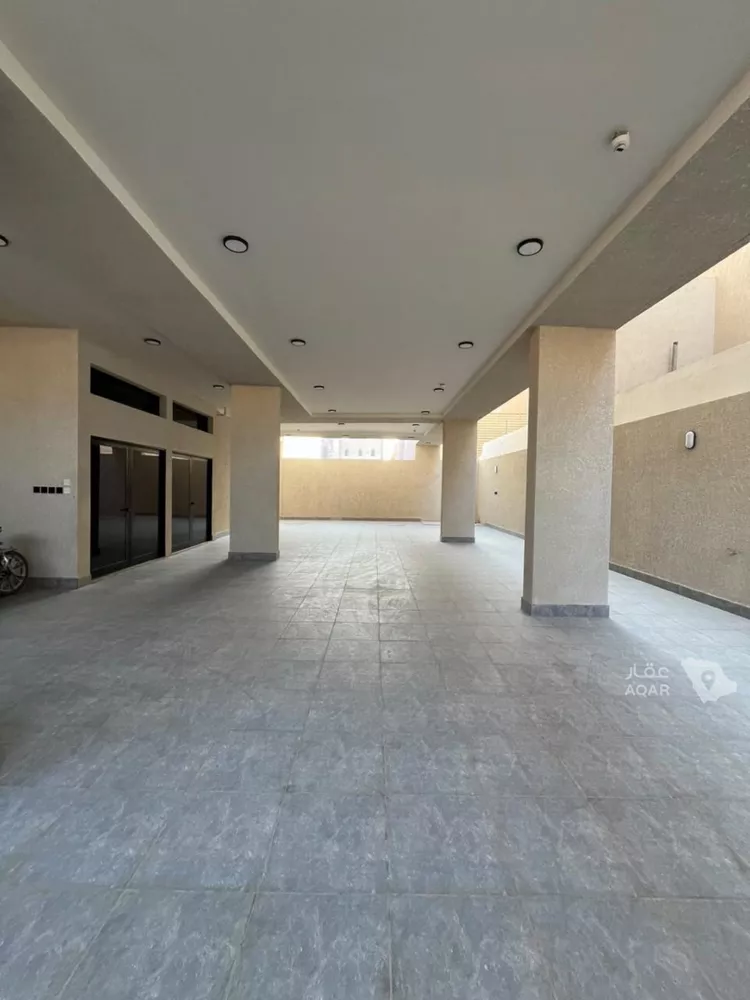 عمارة للبيع في شارع أحمد بن هاشم, حي المهدية, مدينة الرياض, منطقة الرياض 8