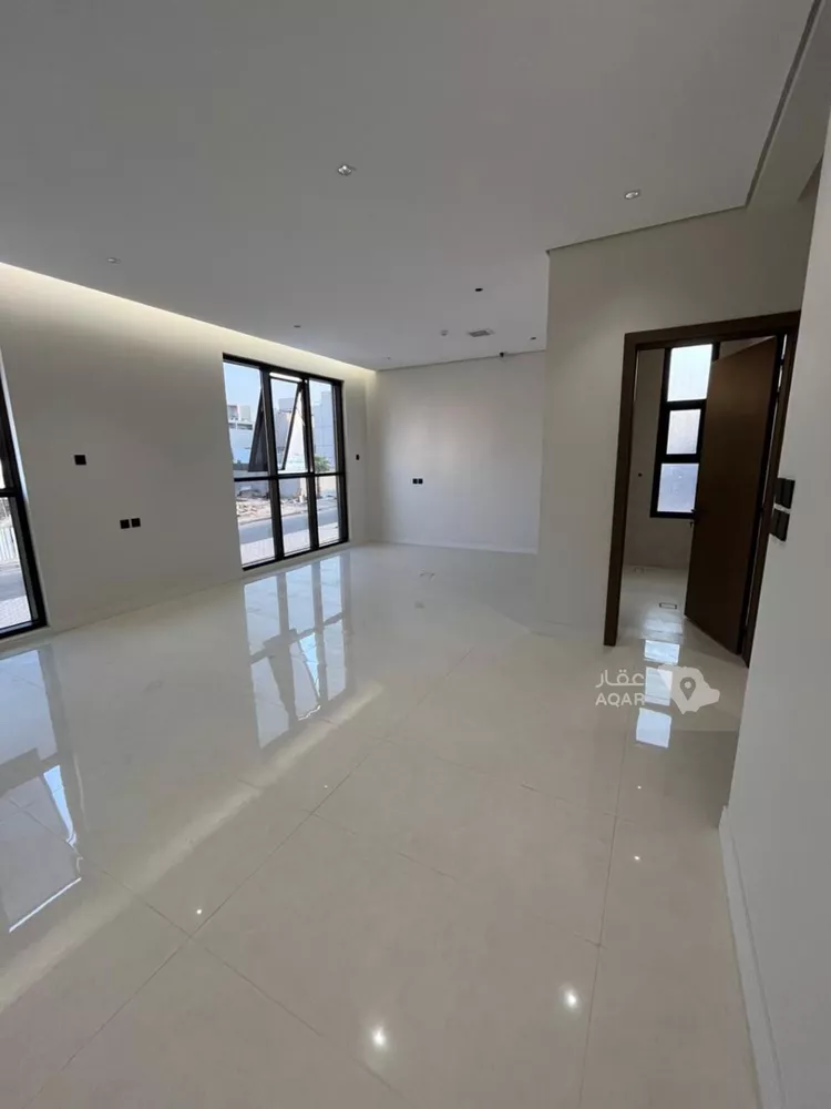 عمارة للبيع في شارع أحمد بن هاشم, حي المهدية, مدينة الرياض, منطقة الرياض صورة 5