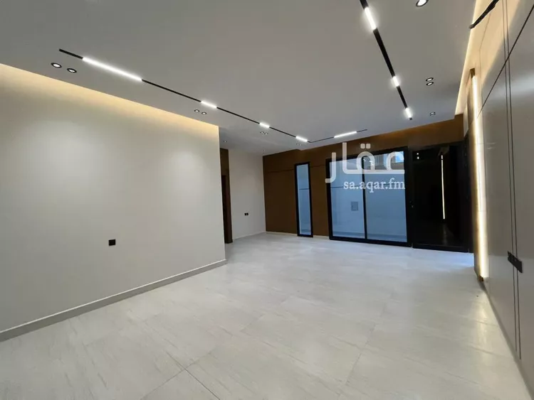 فيلا للبيع في شارع أبي العباس الصقلي, حي المهدية, مدينة الرياض, منطقة الرياض صورة 5