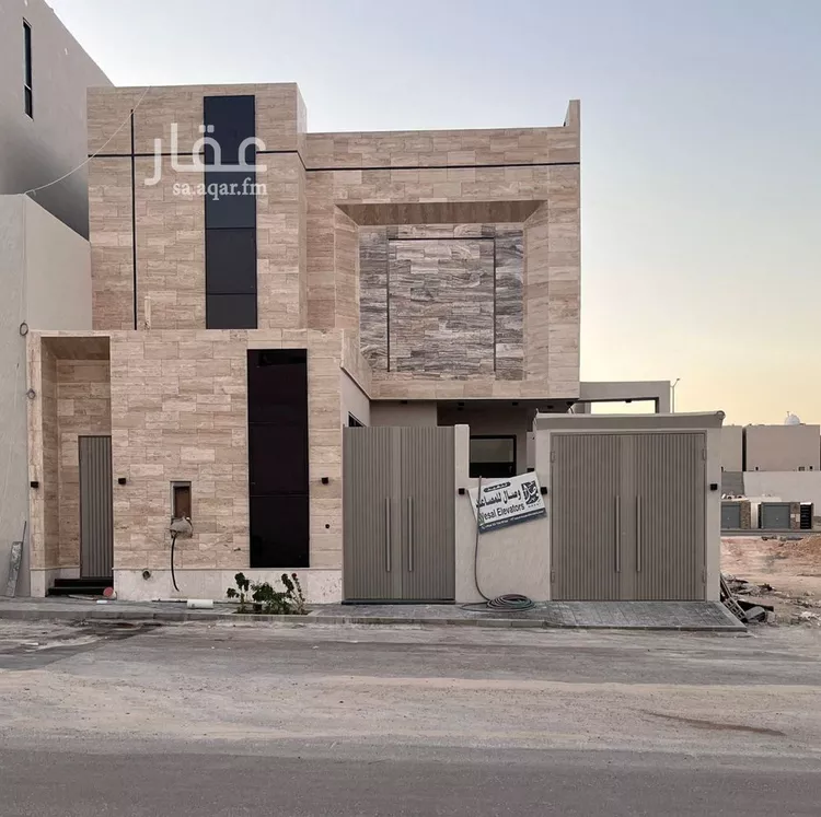 فيلا للبيع في شارع النسري, حي المهدية, مدينة الرياض, منطقة الرياض صورة 3