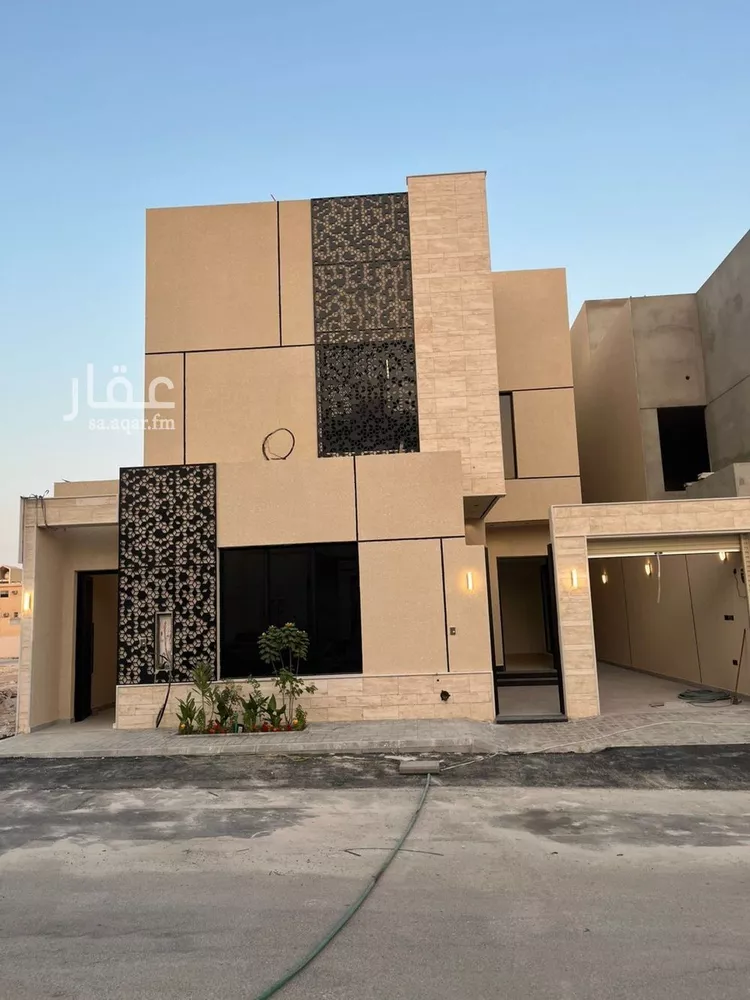 Villa for Sale in Riyadh Al Mahdiyah صورة 2