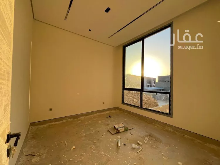 فيلا للبيع في شارع عبداللطيف بن المبارك, حي المهدية, مدينة الرياض, منطقة الرياض 17