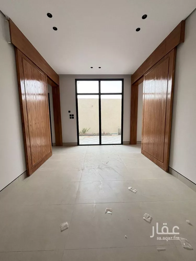 فيلا للبيع في شارع عبدالقادر بن عبدالوارث, حي المهدية, مدينة الرياض, منطقة الرياض صورة 5