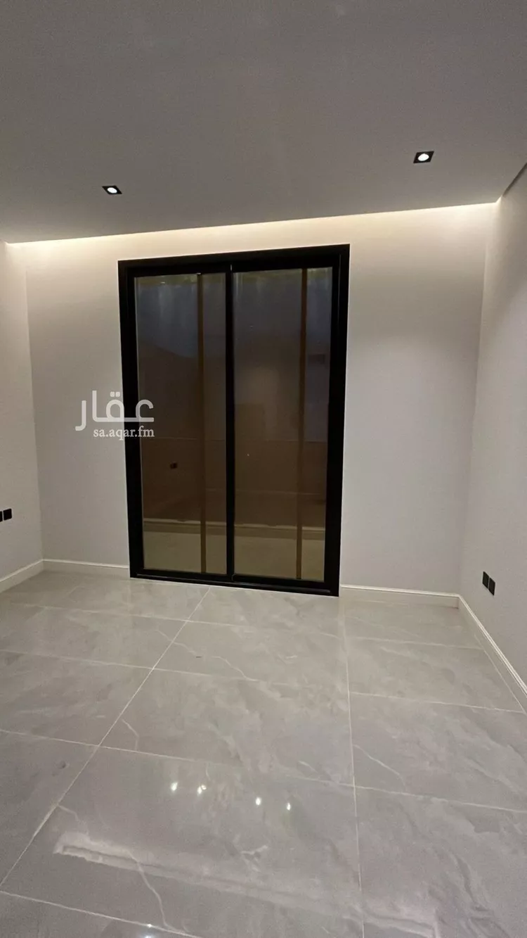 فيلا للبيع في شارع مليح بن طريف, حي المهدية, مدينة الرياض, منطقة الرياض 16