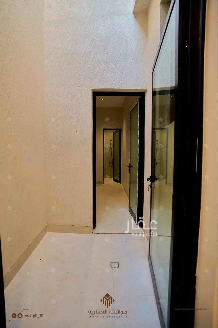 Villa for Sale in Riyadh Al Mahdiyah 25