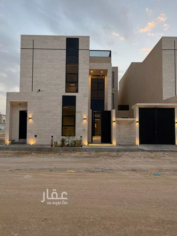 فيلا للبيع في شارع احمد الكازرونى, حي المهدية, مدينة الرياض, منطقة الرياض صورة 2