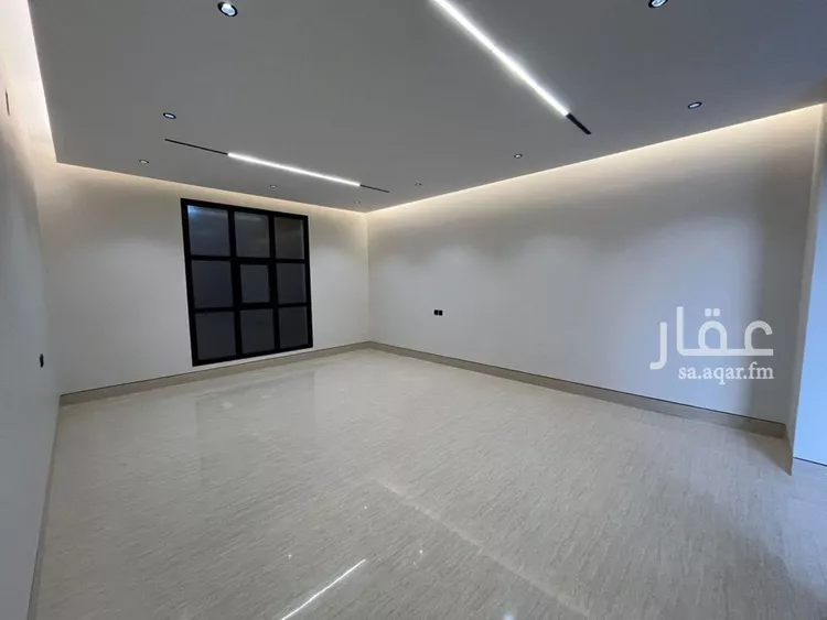 فيلا للبيع في شارع أحمد الكازروني, حي المهدية, مدينة الرياض, منطقة الرياض 8