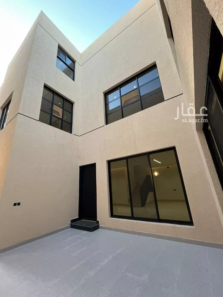 فيلا للبيع في شارع أحمد الكازروني, حي المهدية, مدينة الرياض, منطقة الرياض 19