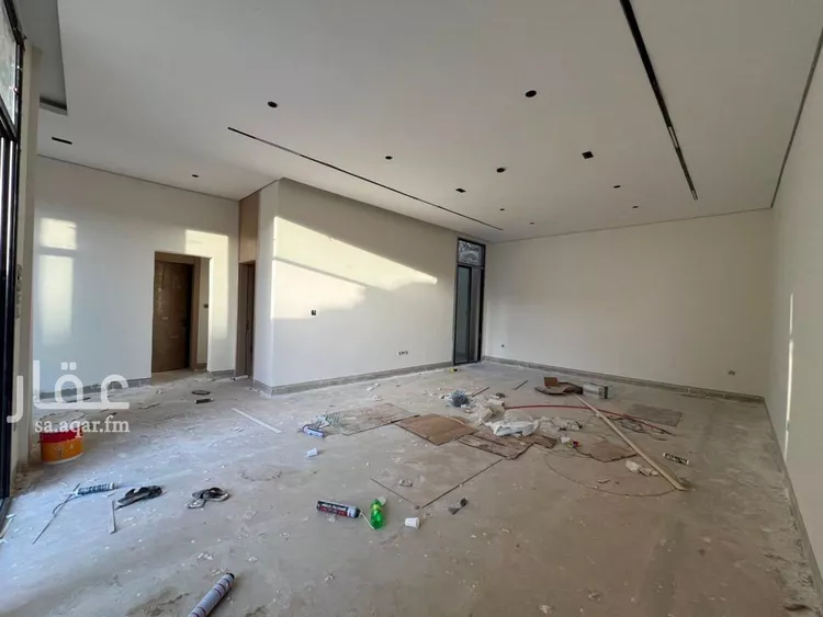 فيلا للبيع في شارع عبداللطيف بن المبارك, حي المهدية, مدينة الرياض, منطقة الرياض 16