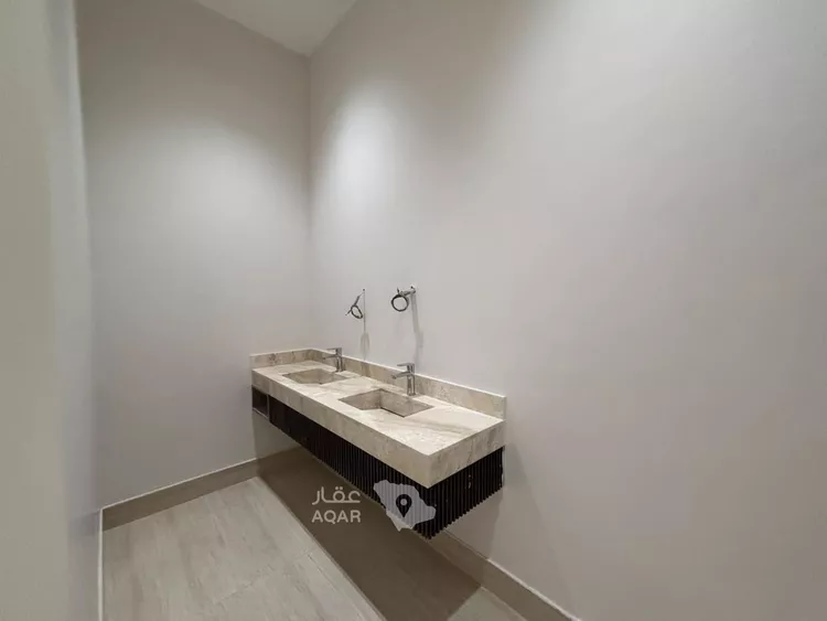 Villa for Sale in Riyadh Al Mahdiyah 6