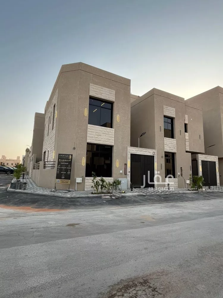 فيلا للبيع في شارع قطب الدين بن السلطان, حي المهدية, مدينة الرياض, منطقة الرياض صورة 2