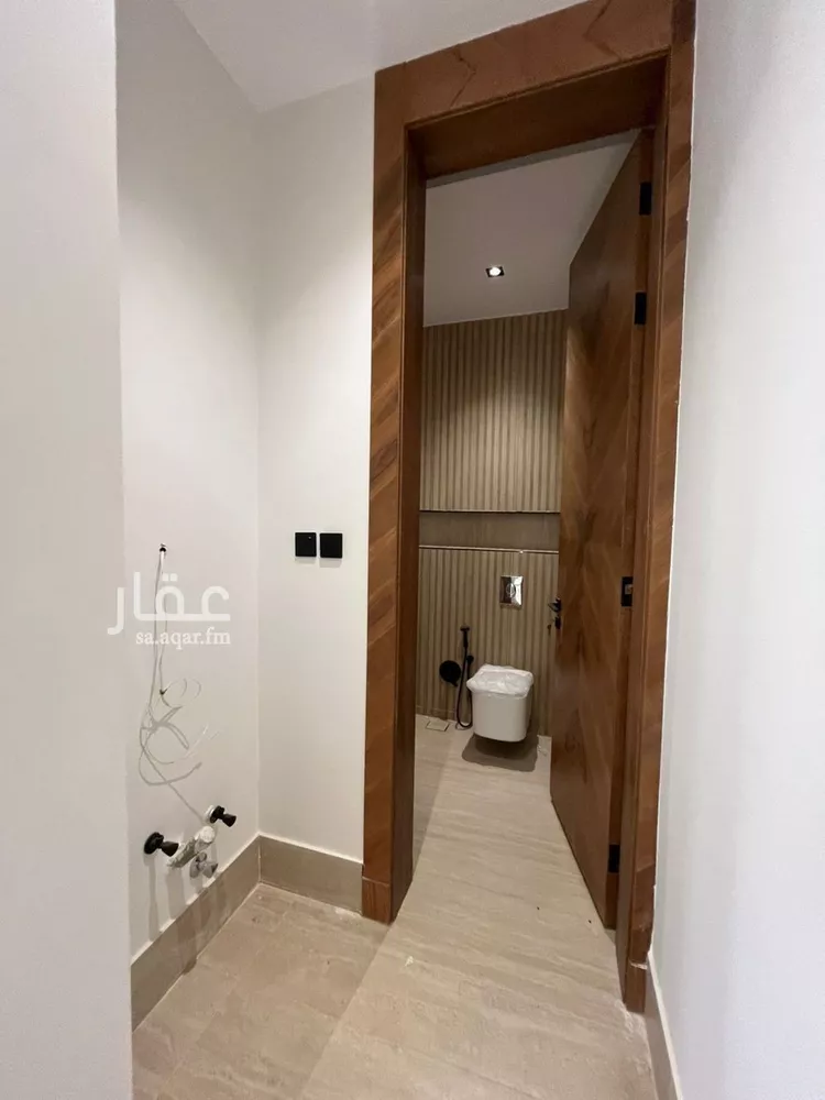 Villa for Sale in Riyadh Al Mahdiyah 11