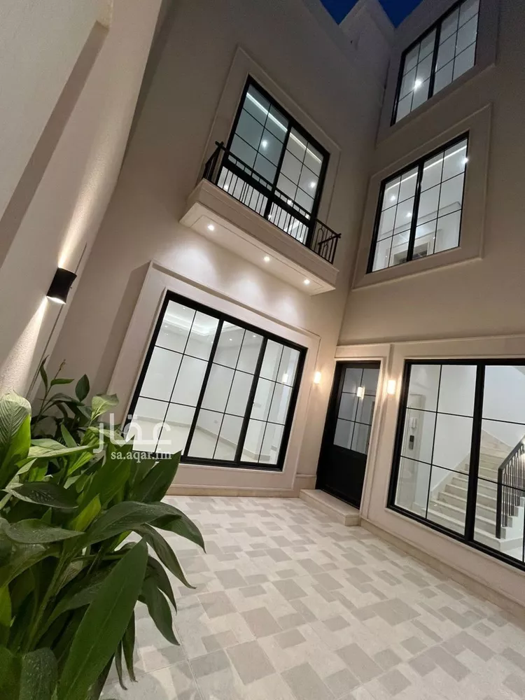 فيلا للبيع في شارع أحمد بن هاشم, حي المهدية, مدينة الرياض, منطقة الرياض صورة 4