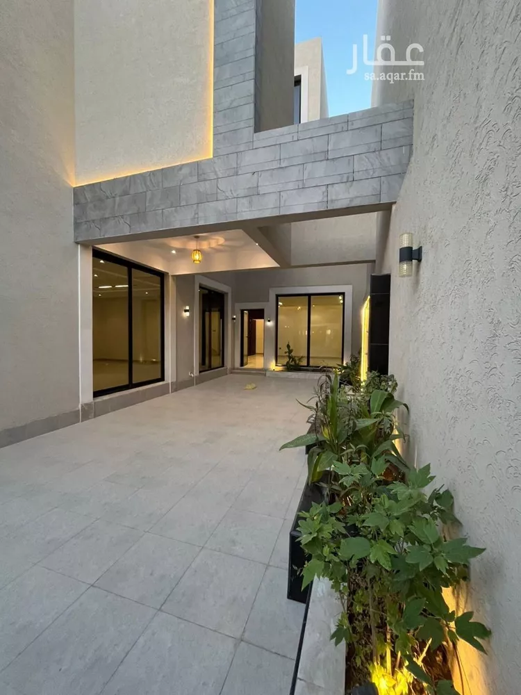 فيلا للبيع في شارع أبي الشيخ الأصبهاني, حي المهدية, مدينة الرياض, منطقة الرياض صورة 4