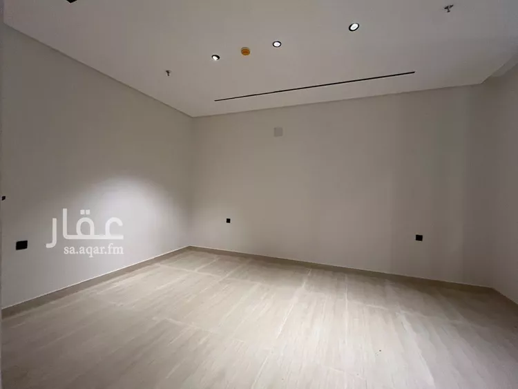 شقة للبيع في شارع أحمد المستنير, حي المهدية, مدينة الرياض, منطقة الرياض 18