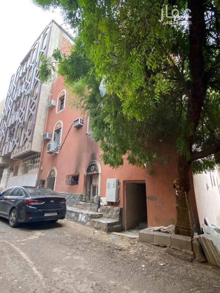 عمارة للبيع في شارع الاسود ابن زيد ابن قطبه, حي المغيسلة, مدينة المدينه المنوره, منطقة المدينة المنورة صورة 2