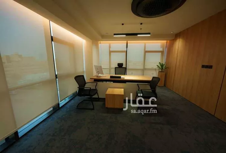 عمارة للإيجار في شارع الجامعة, حي الملز, مدينة الرياض, منطقة الرياض 11