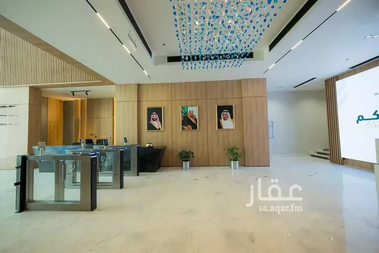عمارة للإيجار في شارع الجامعة ، حي الملز ، الرياض ، منطقة الرياض صورة 3