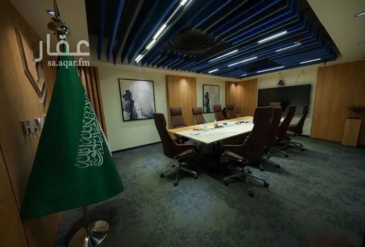 عمارة للإيجار في شارع الجامعة, حي الملز, مدينة الرياض, منطقة الرياض 13
