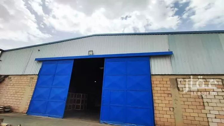 مستودع للإيجار في شارع الحمراء, حي السلي, مدينة الرياض, منطقة الرياض 6