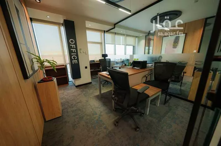Commercial Office for Rent in Riyadh Al Malaz 8