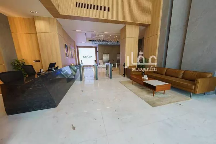 مكتب تجاري للإيجار في شارع الجامعة ، حي الملز ، الرياض ، منطقة الرياض صورة 4