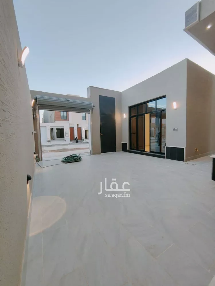 فيلا للبيع في شارع عبدالقدوس الانصاري, حي الرمال, مدينة الرياض, منطقة الرياض صورة 4